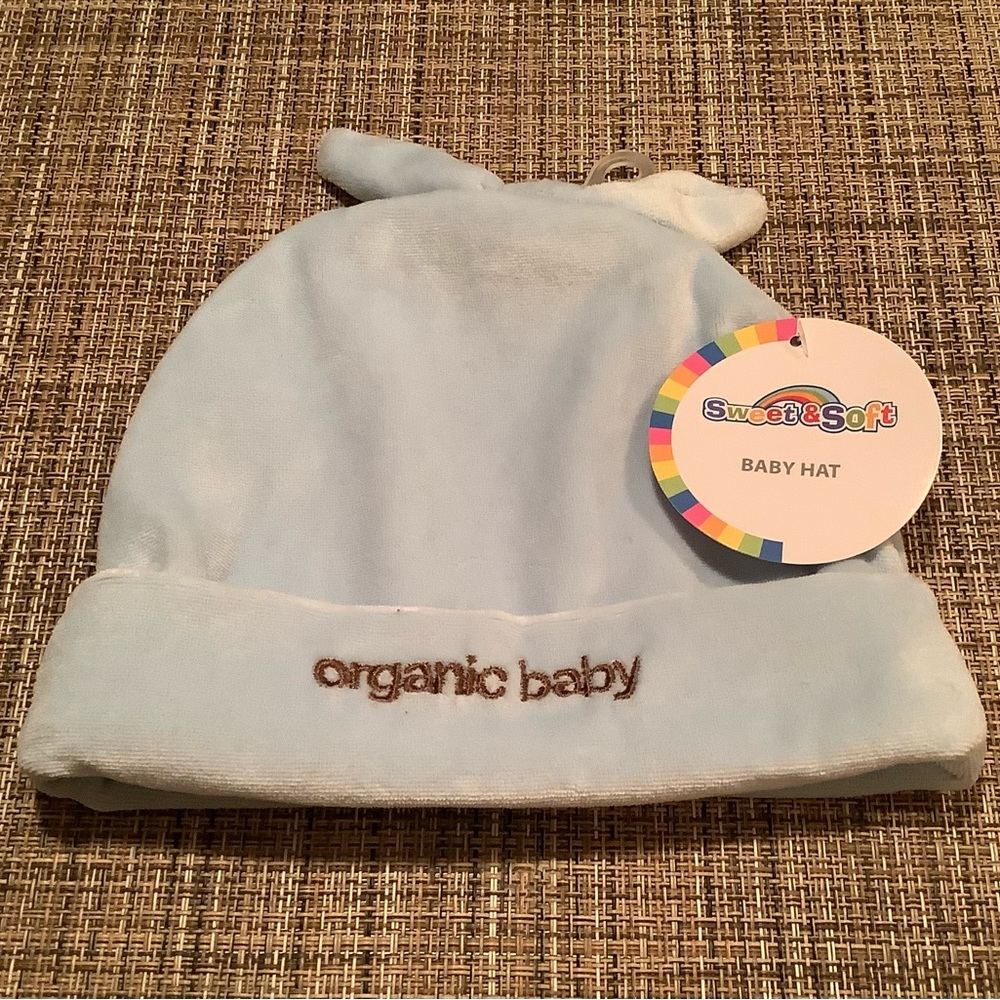 Sweet & Soft baby hat. NWT